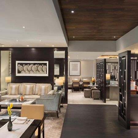 Aspen Chalets By Kempinski Hotel Mall Of The Emirates Dubai Exteriör bild