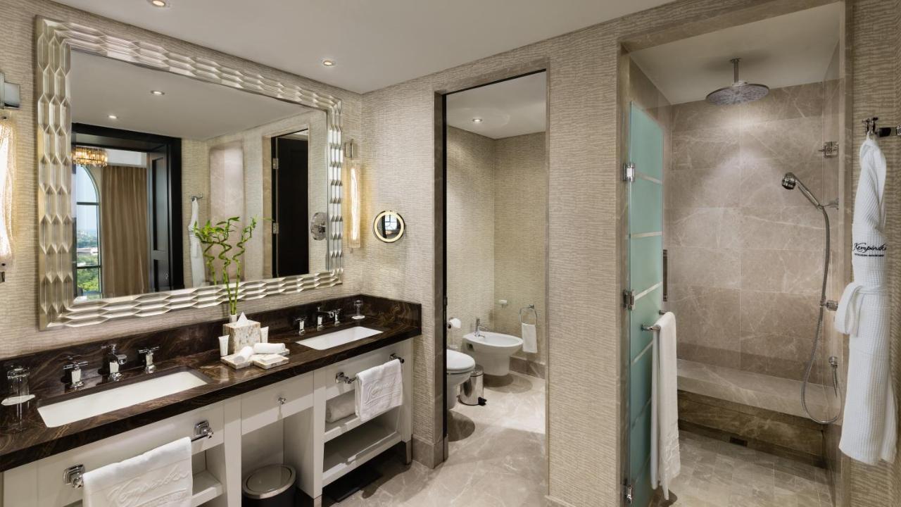Aspen Chalets By Kempinski Hotel Mall Of The Emirates Dubai Exteriör bild